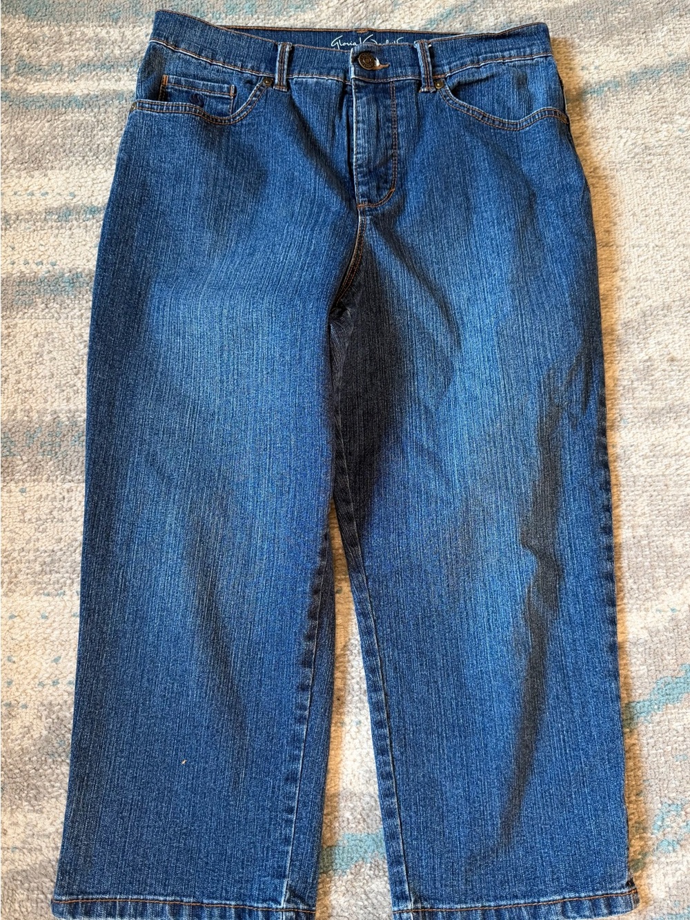 Women's Gloria Vanderbilt Amanda Size 8 Denim Capris